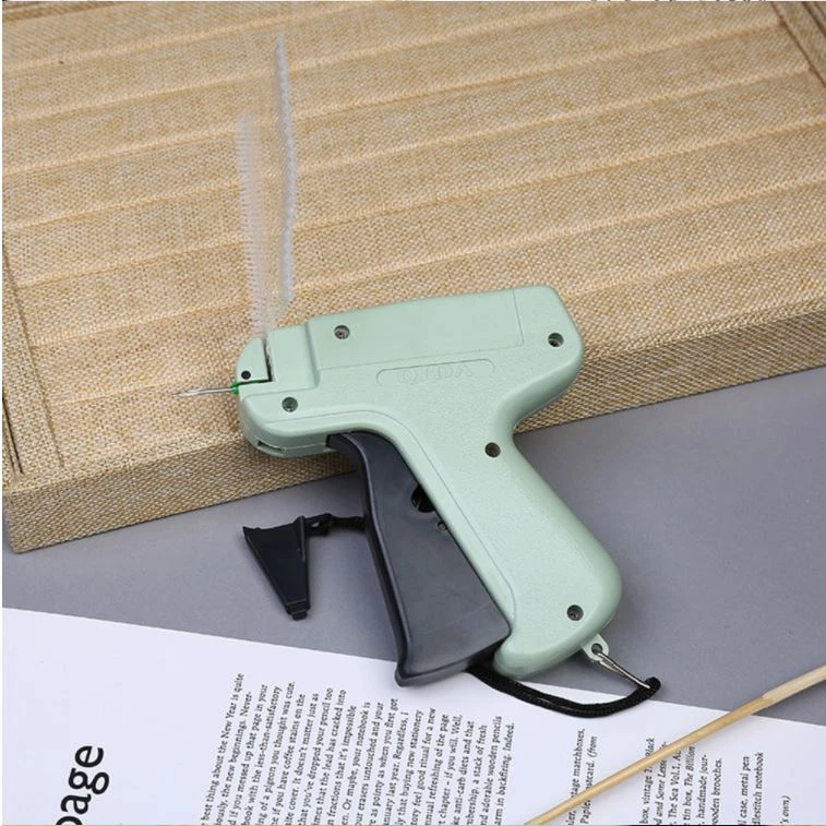 Generic Price Tag Gun with 5 Needles - image 5