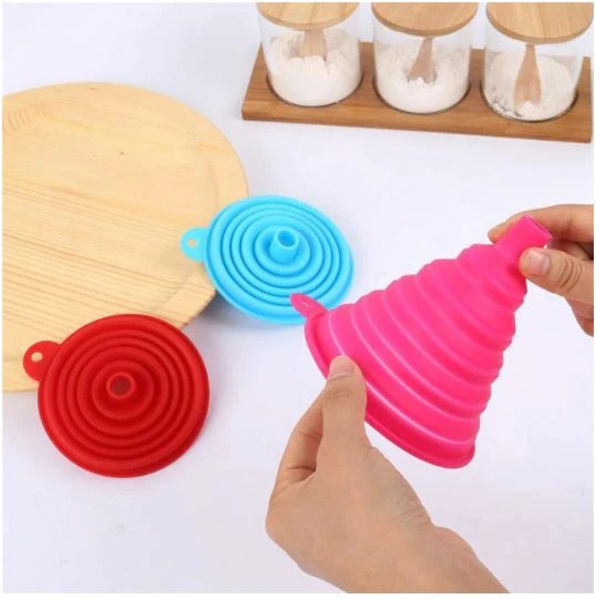 Generic Mini Foldable Silicone Funnel - image 3