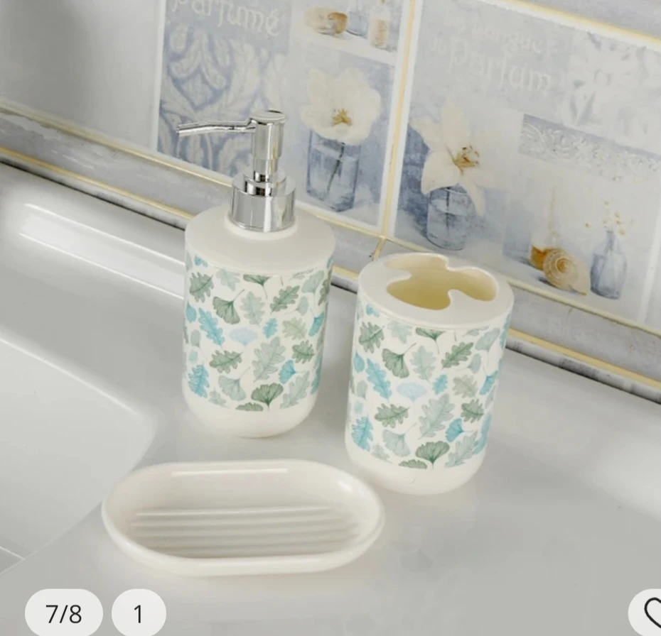 Generic Toilet-themed Plastic Printing Bathroom Accessory Set