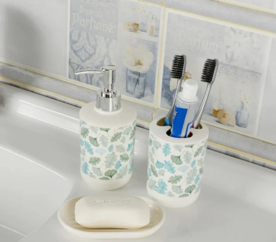 Generic Toilet-themed Plastic Printing Bathroom Accessory Set - image 3