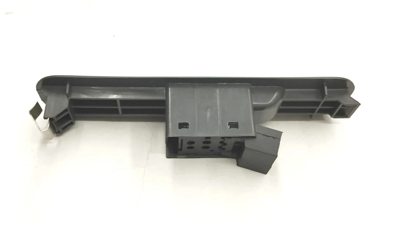 Maruti Suzuki Alto Power Window Switch Left Side - image 2