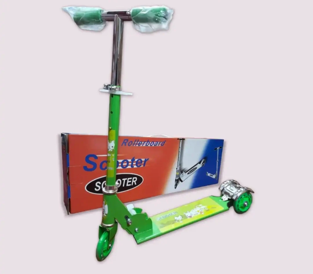 3 Wheel scooter Height Adjustable, Kids Folding Scooter - image 1