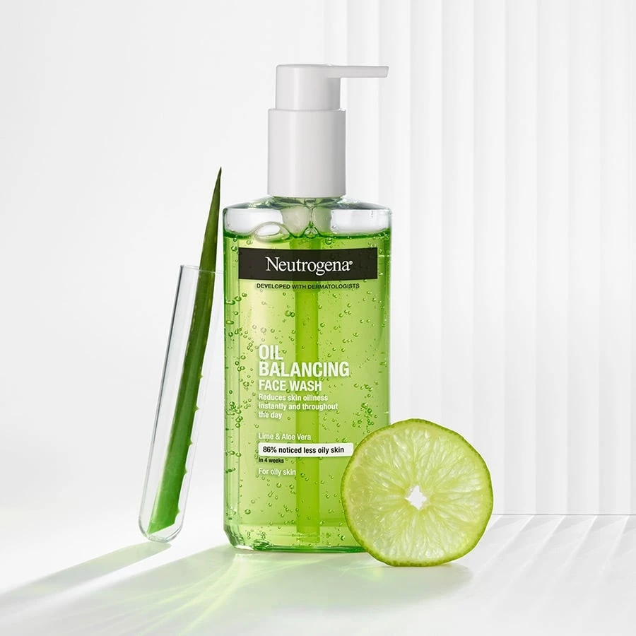 NEUTROGENA Oil Facial Wash Lime - 200 ml - image 2