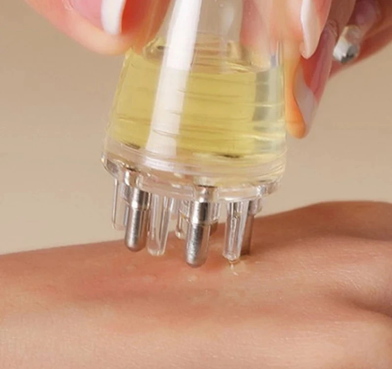 Scalp Applicator Liquid Comb Mini Massager - image 5