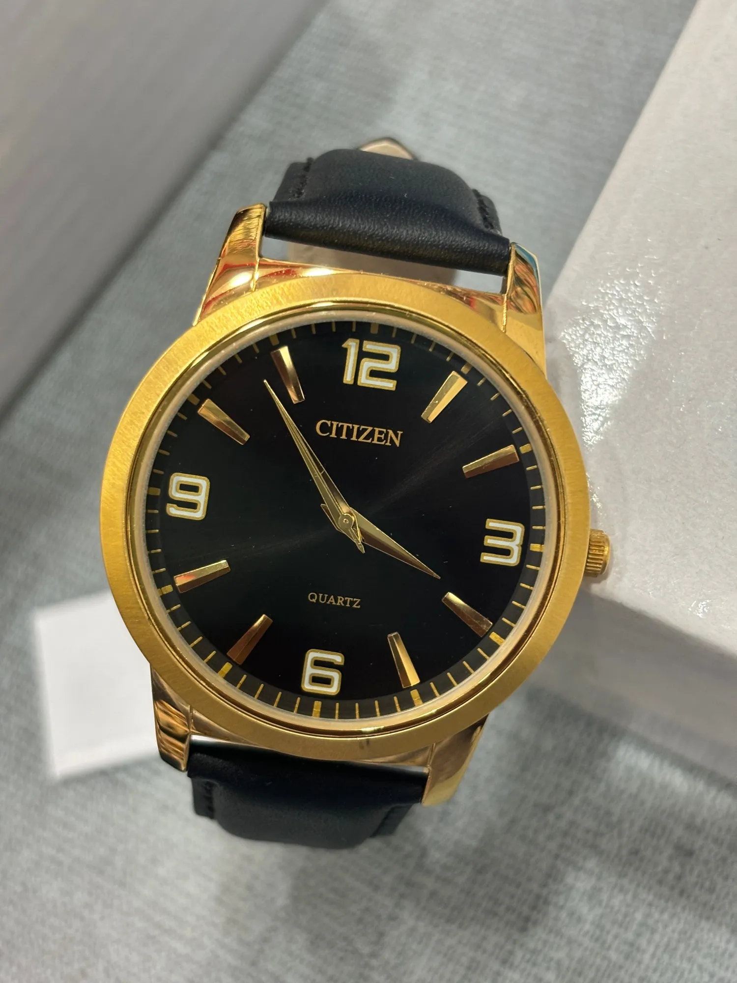Black Mens casual leather watch
