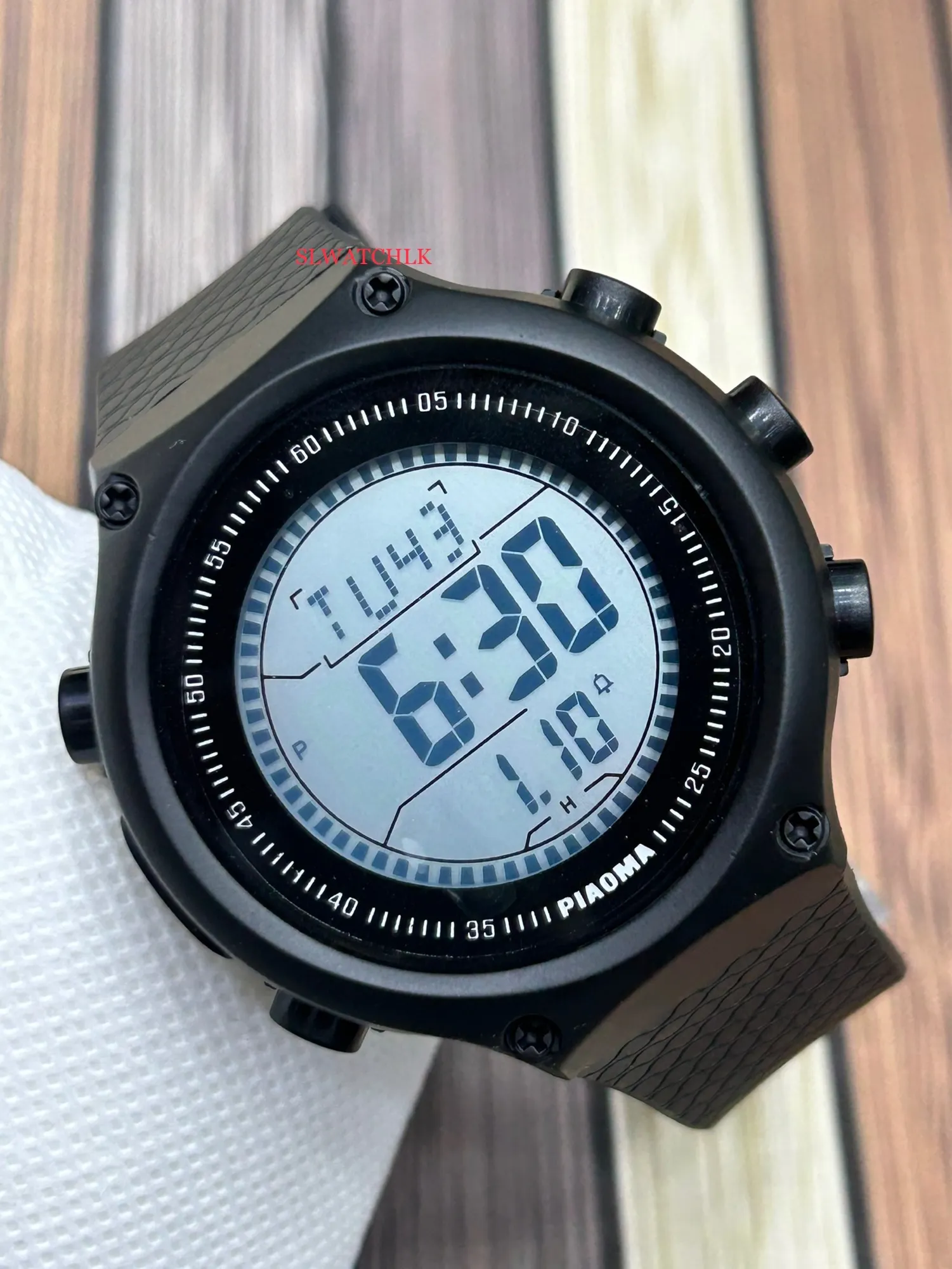 Black Mens Casual Piaoma Brand Watch