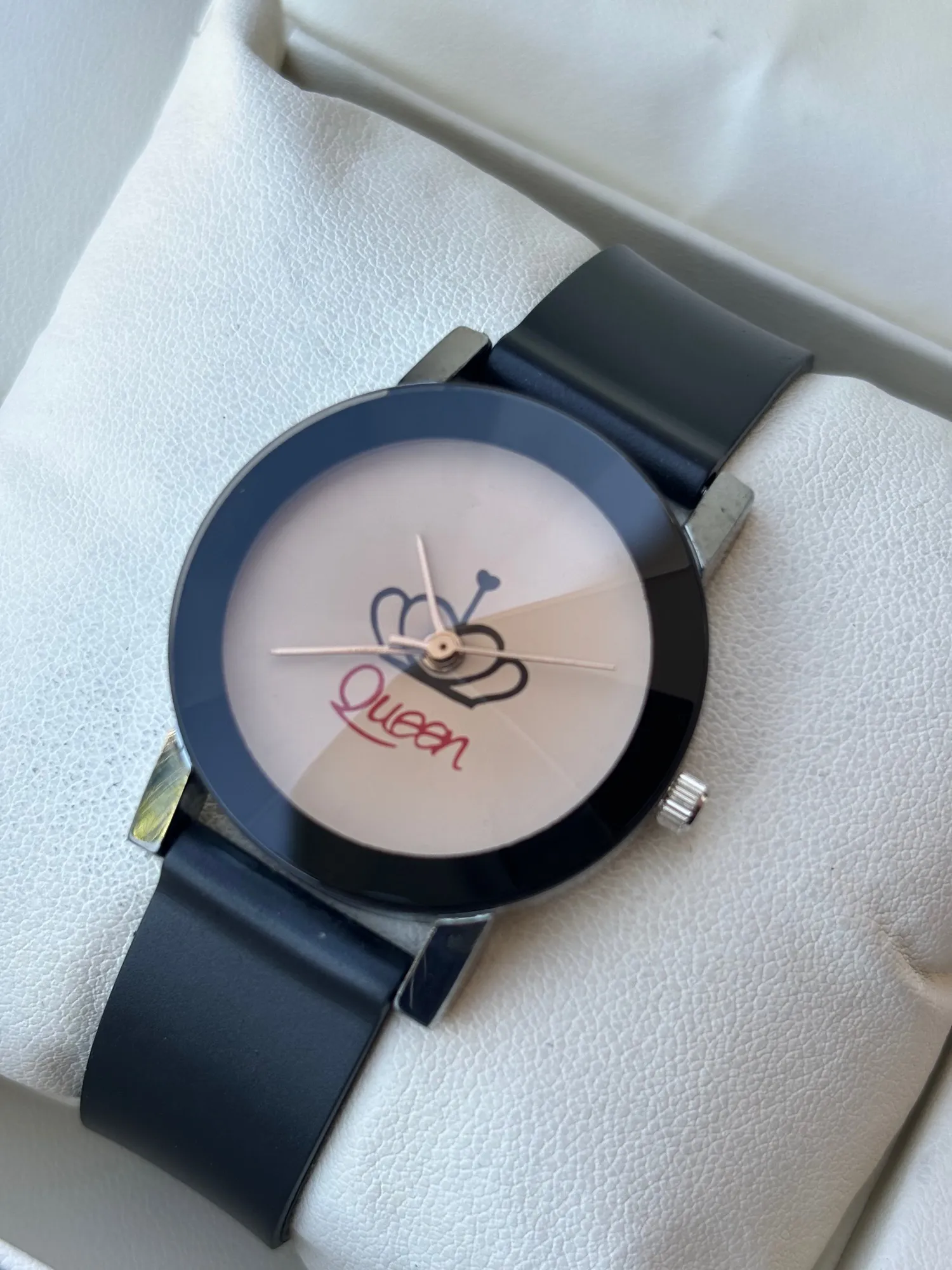 Black Womens Casual Fashion Queen Watch