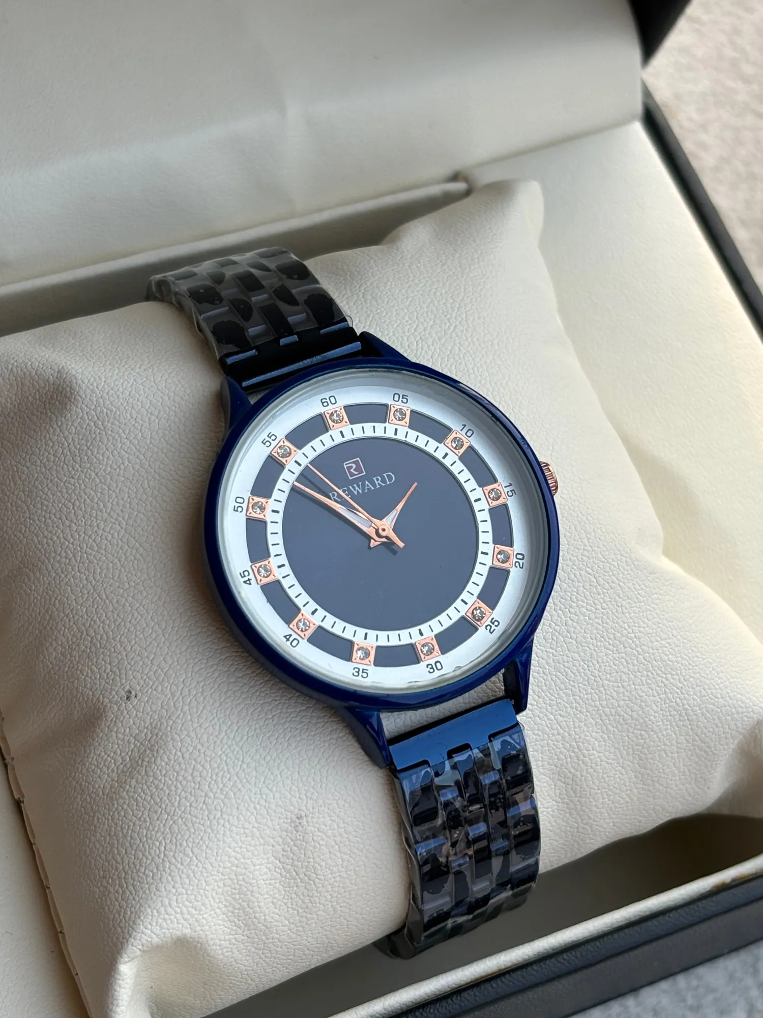 Dark Blue NEW WOMENS CASUAL DARK BLUE STRAP REWARD WATCH