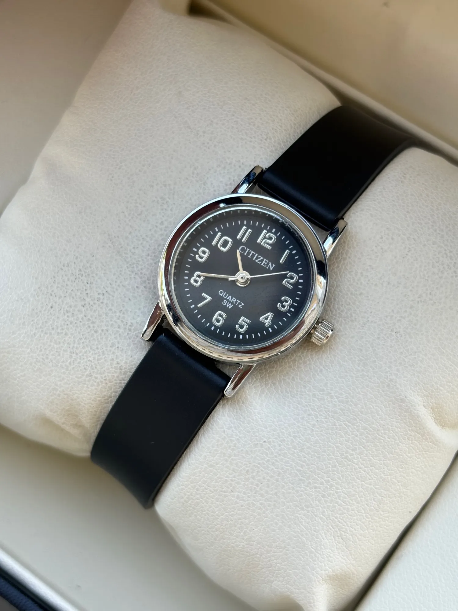 Dark Blue Womens Casual Fashion Watch