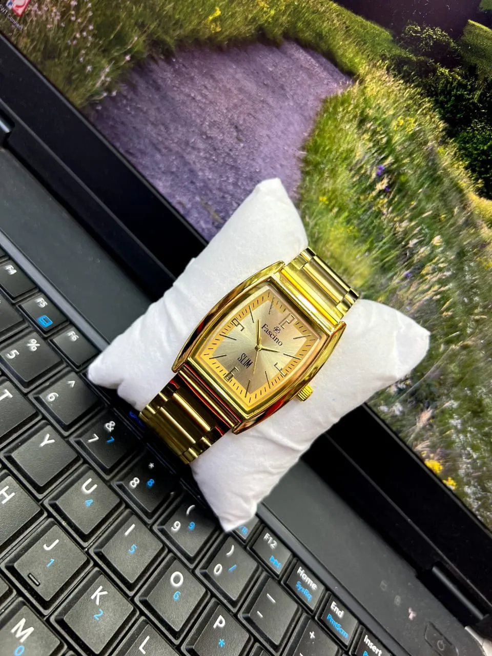 Gold Casual Watch For Mens