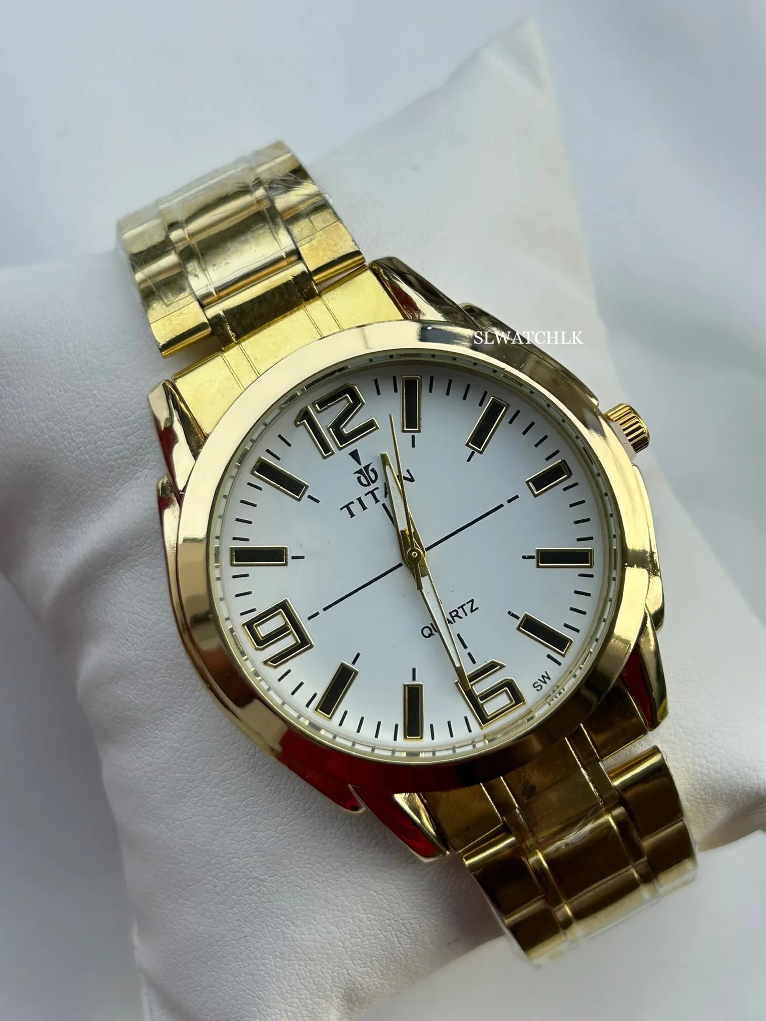 Gold Men Fashion Casual Watch