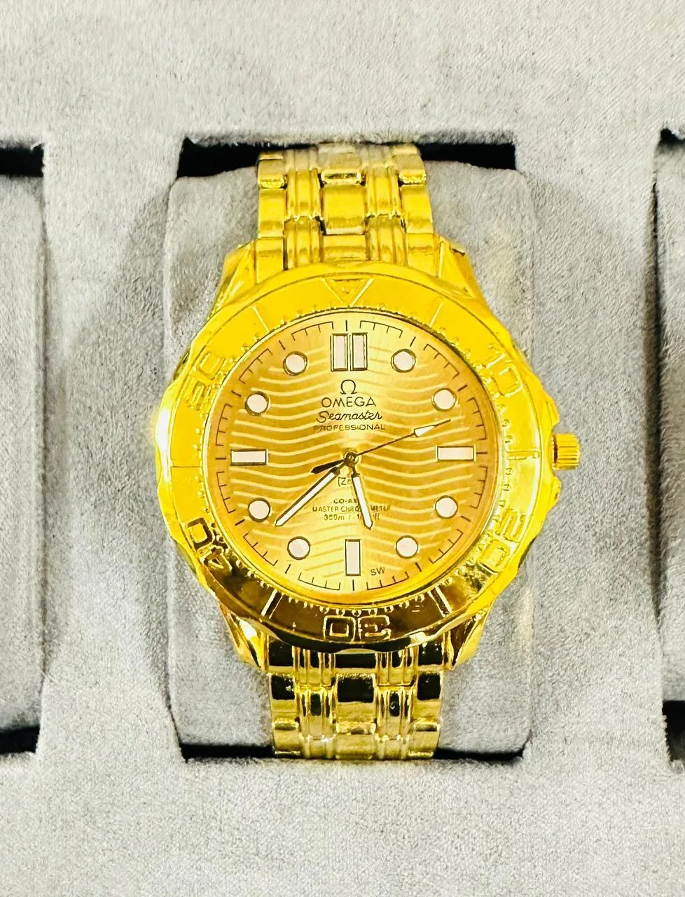 Gold Mens And Boys Casual Fashion Gold Watch