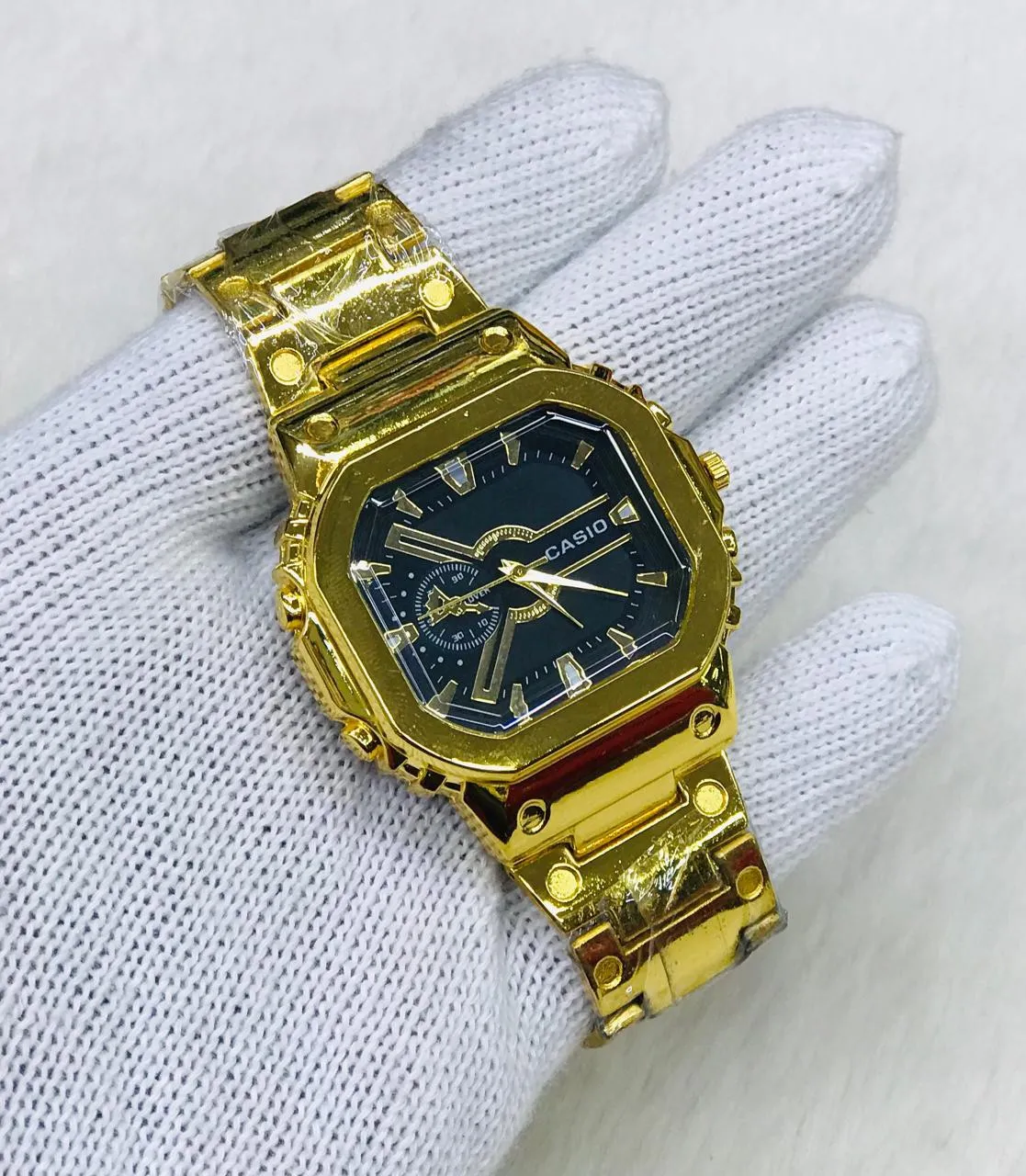 Gold Mens And Boys Casual Gold Watch with