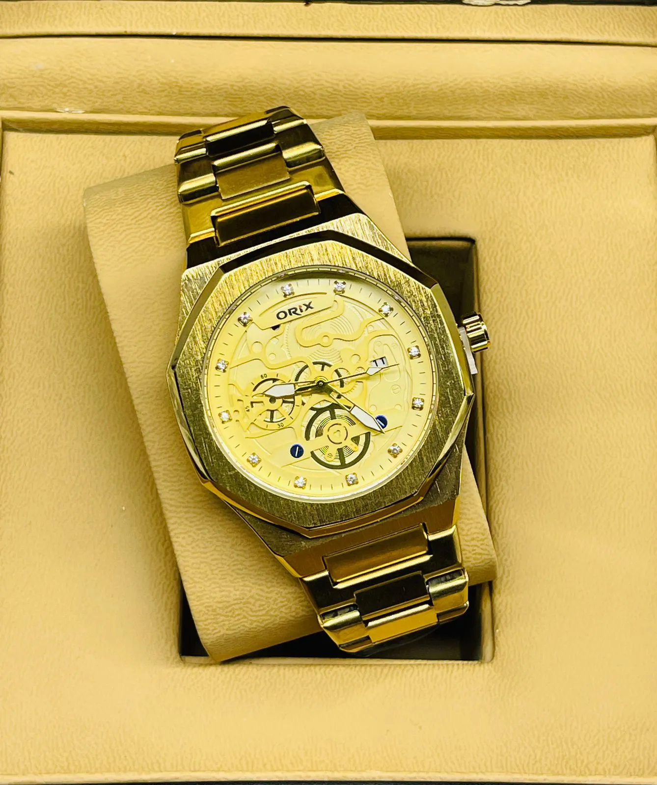 GOLD Mens And Boys Casual Wristwatch