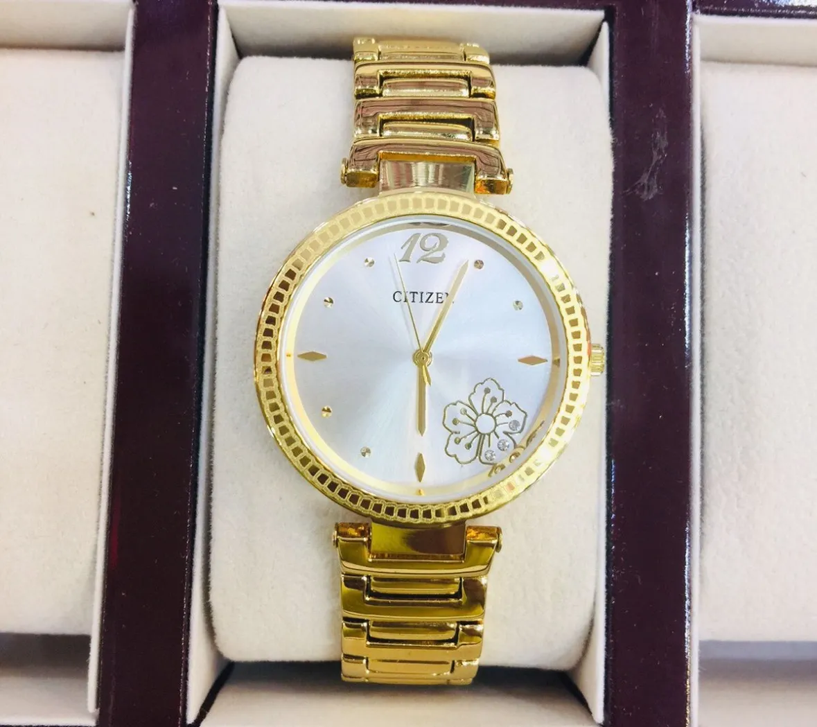 Gold New Womens Casual Gold Citizen Watch