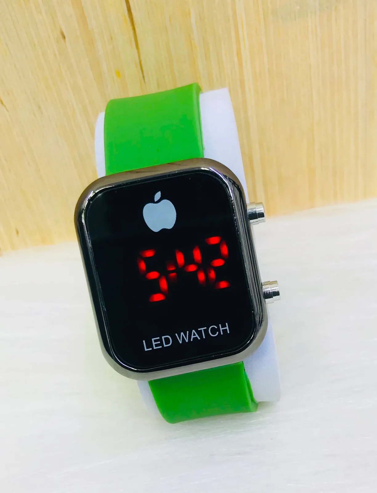 Green Mens Womens Casual Fashion Led Watch