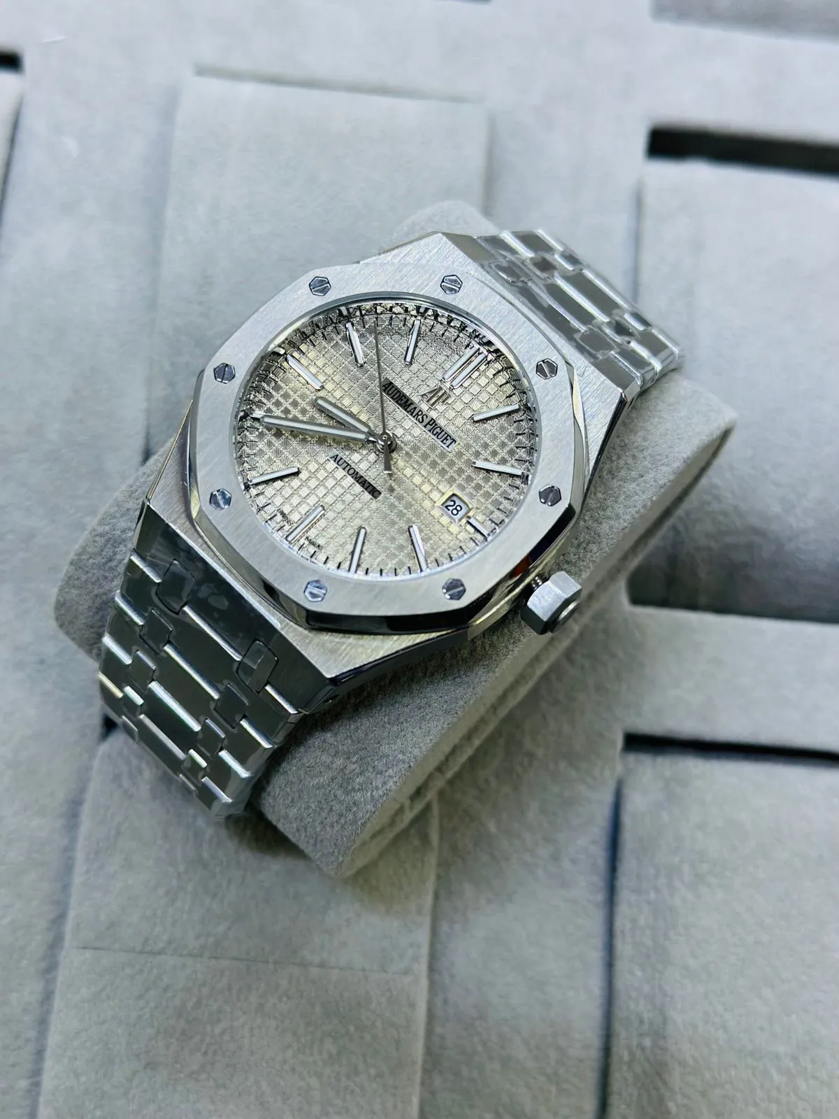 SILVER New Boys Casual Ap Automatic Watch