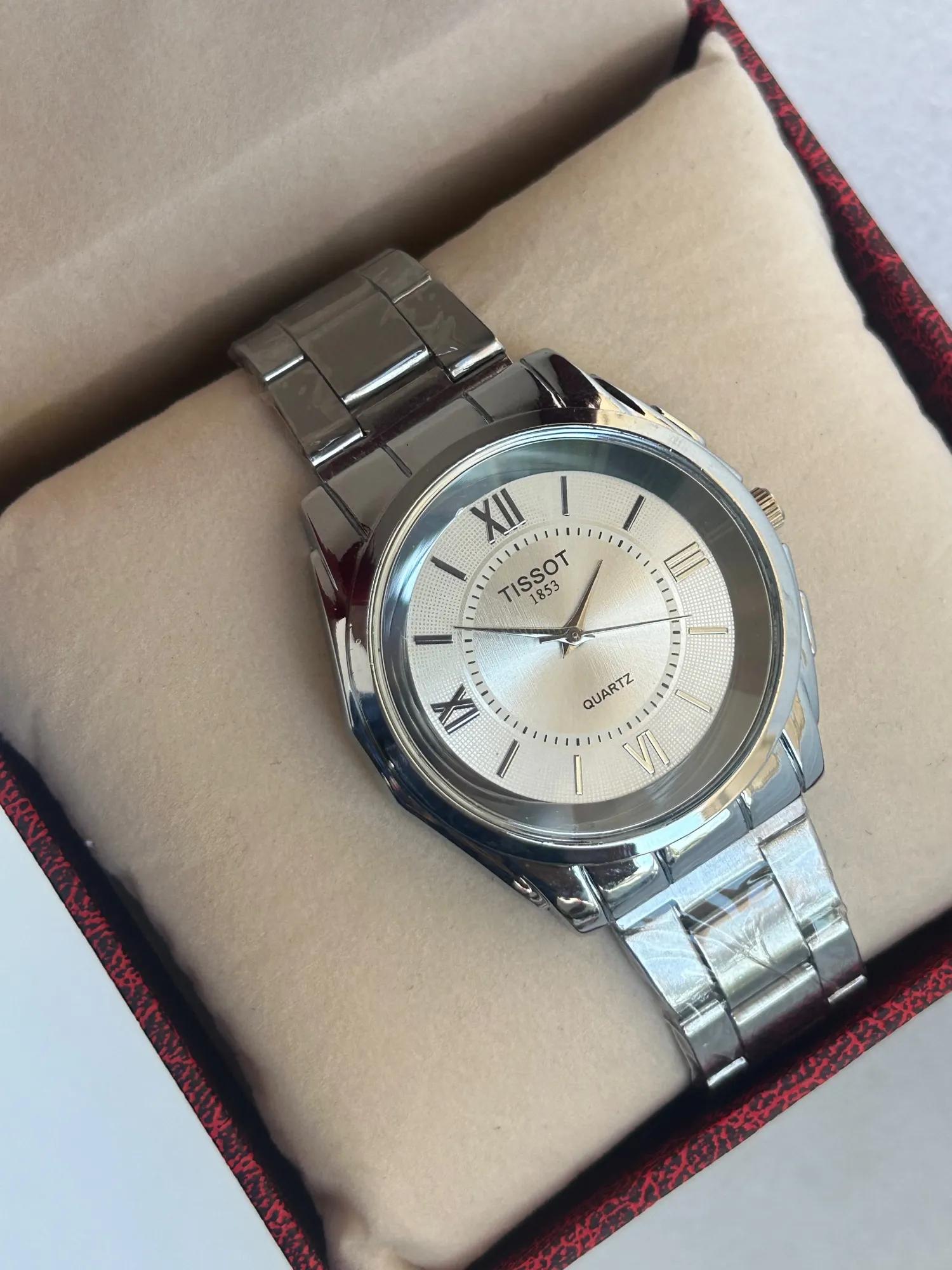 SILVER New Boys Men Casual Wristwatch