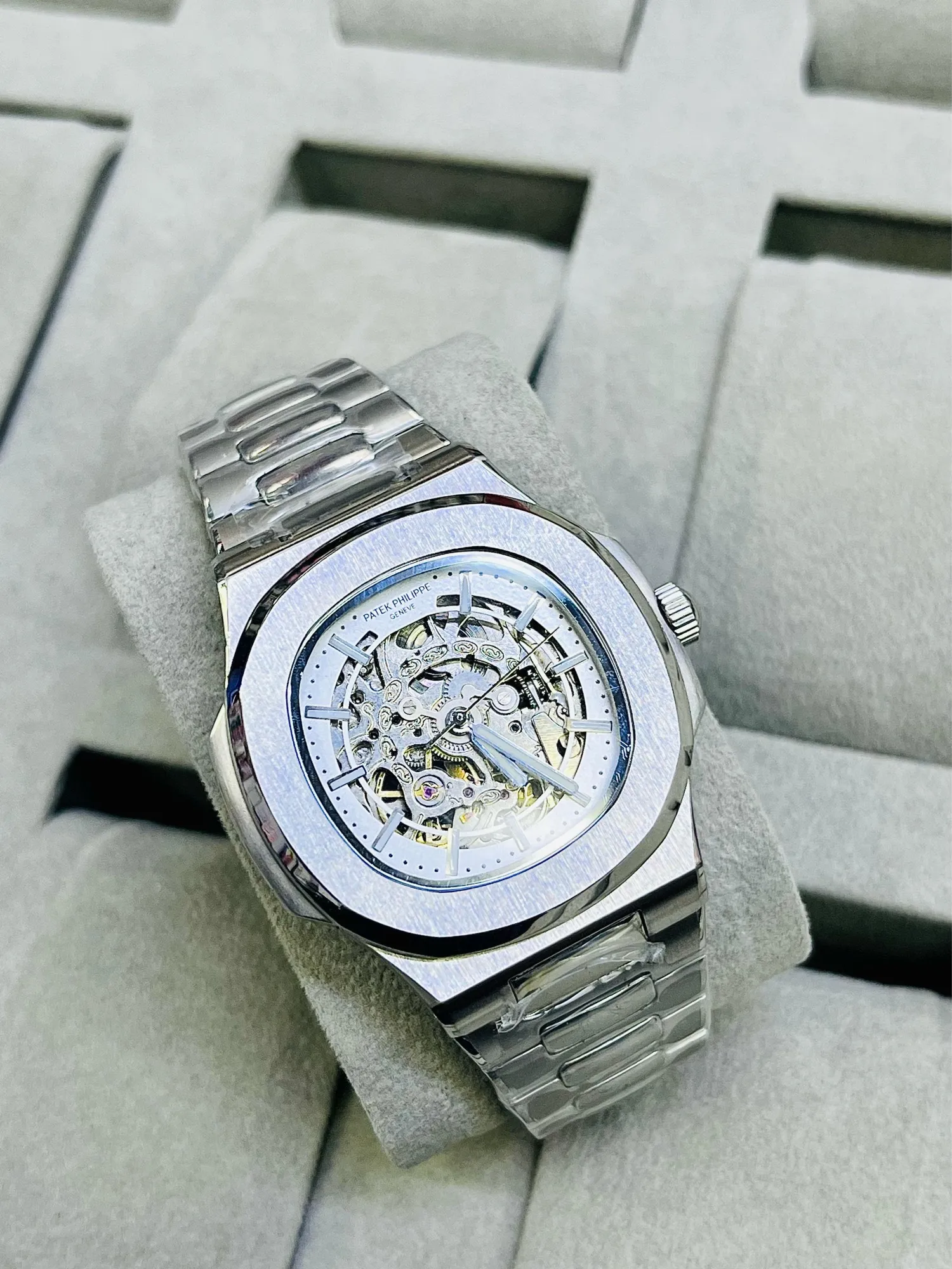 SILVER New Mens Casual Automatic Watch