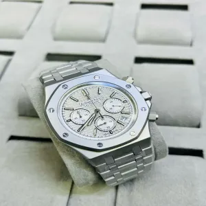 SILVER New Mens Casual Watch