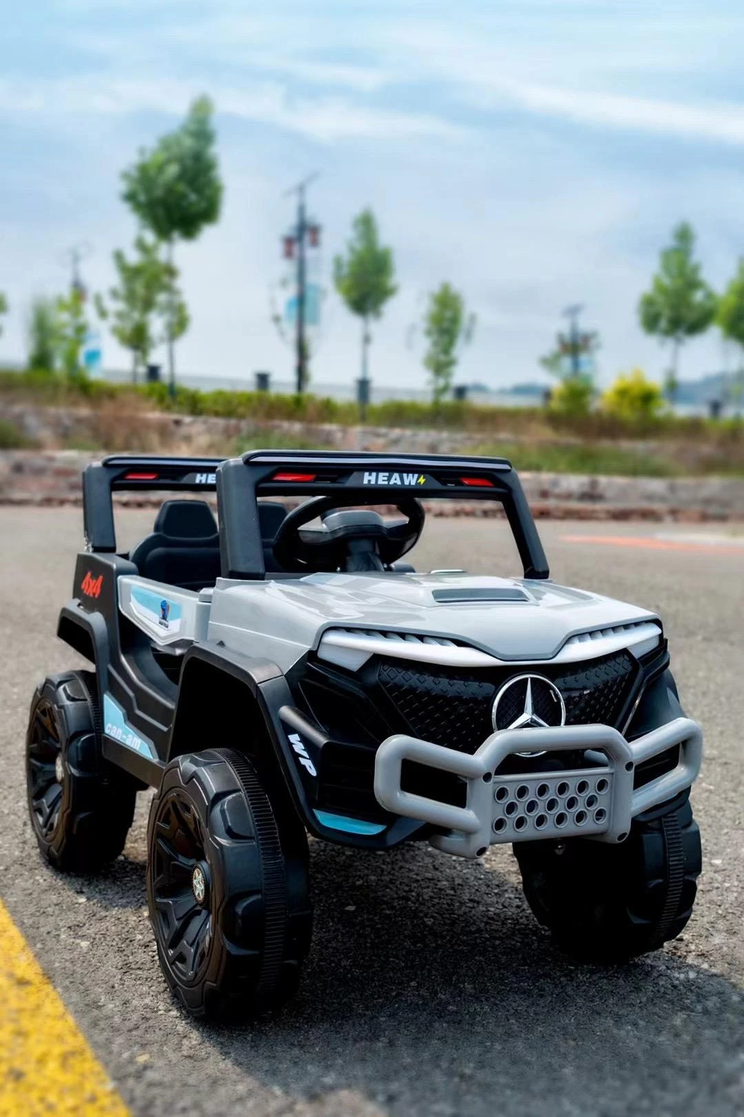 Electric Rechargeable Ride Jeep Remote Control MB9169 - image 2