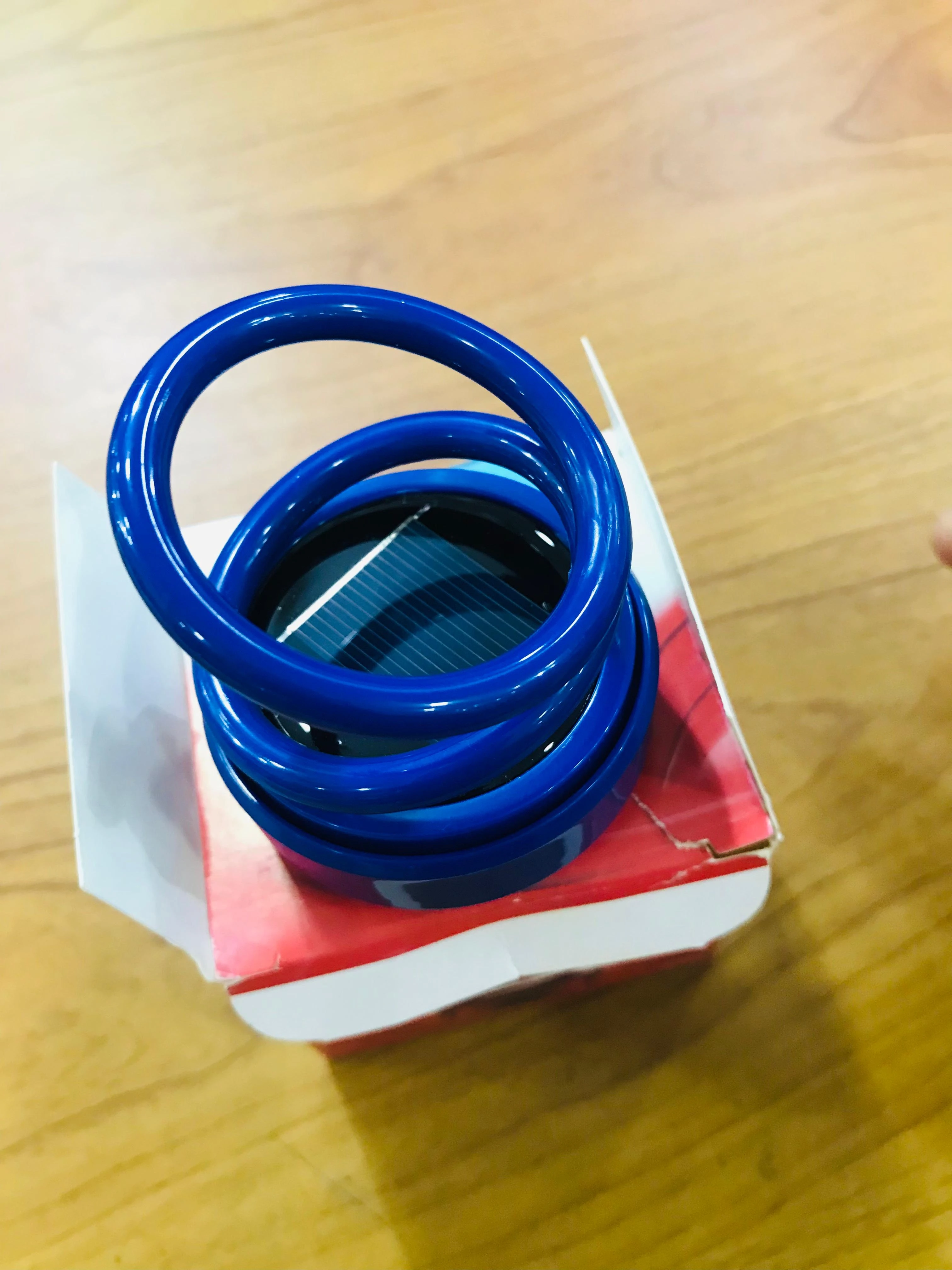 Aym Solar Car Rotating 2 Ring Solar Powered Aroma Kit - image 2