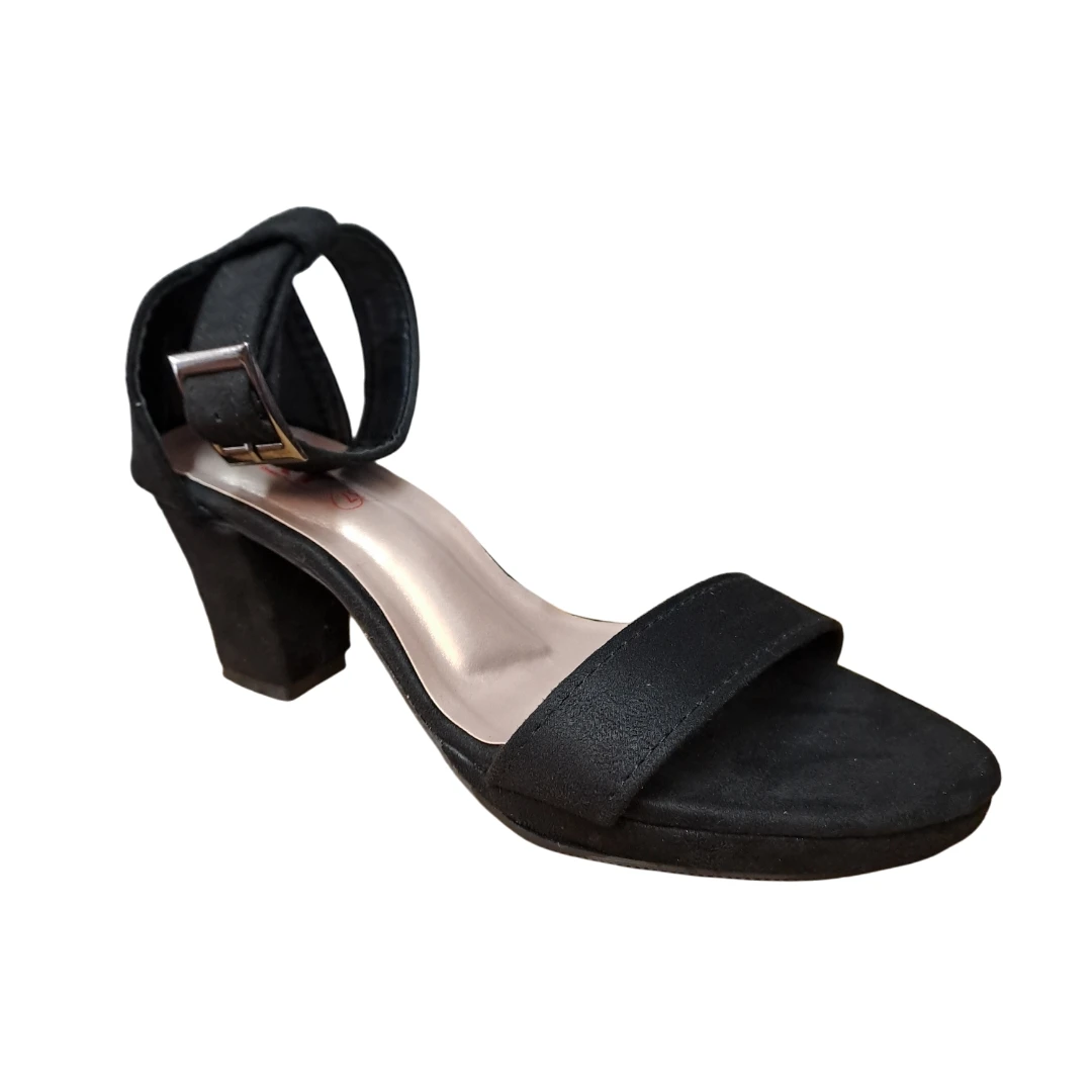 ATBE Footwears Black Strappy Heels - image 1
