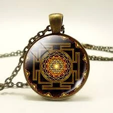 Generic Sri Yantra Sacred Geometry Glass Pendant - image 2