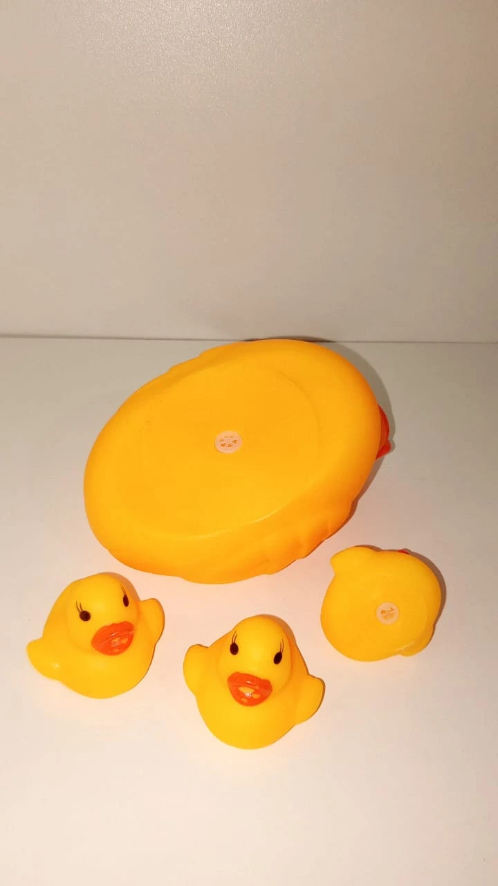 Baby bath time toy Duckling - image 2