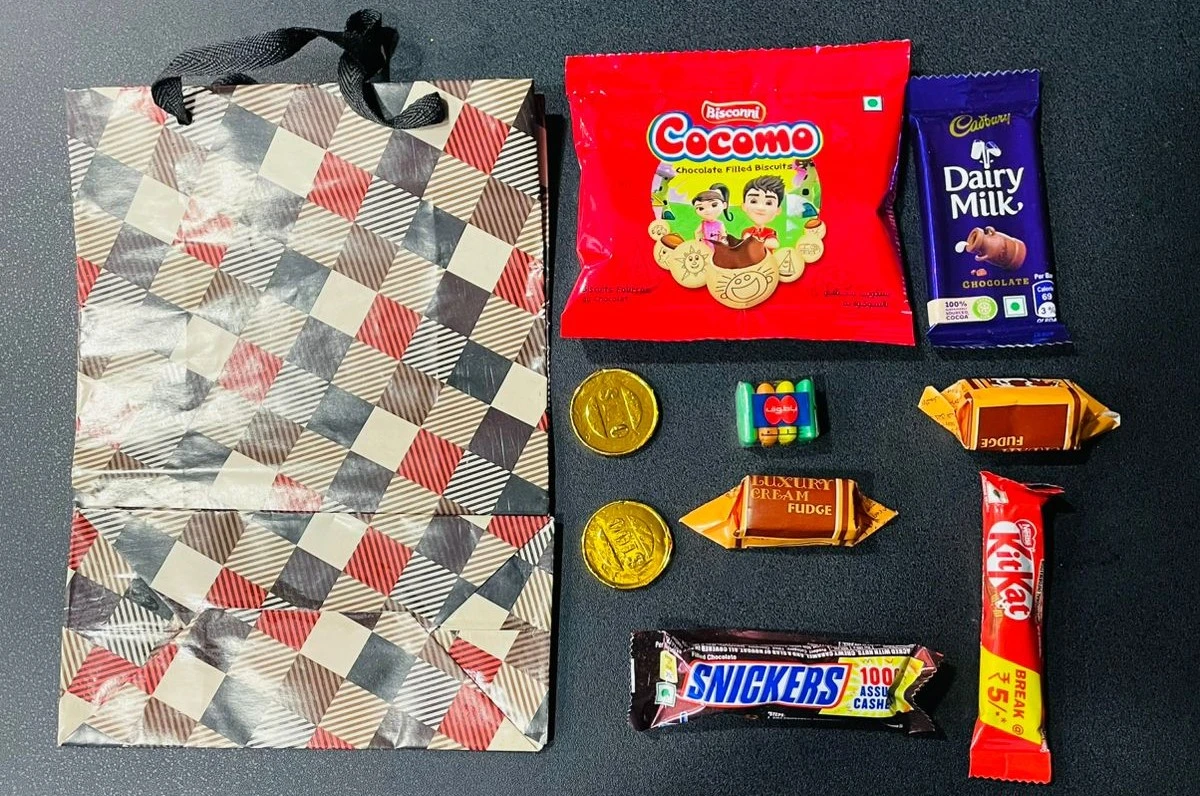 Generic Classical Chocolate Gift Bag