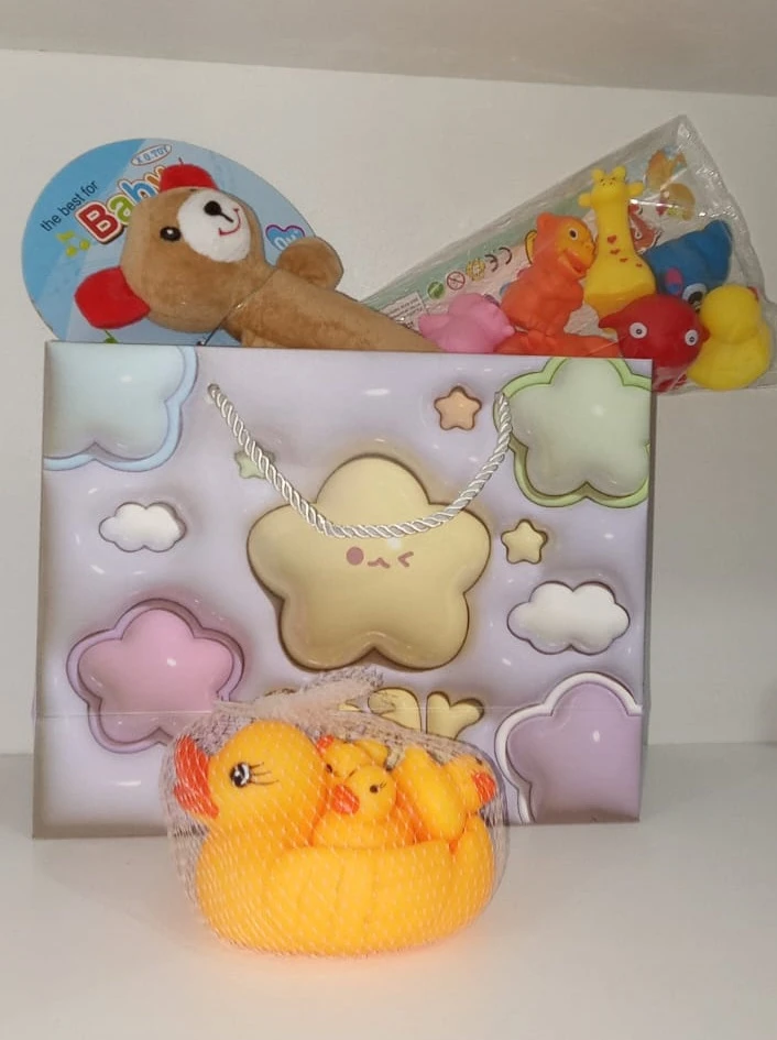 Gift set for children with Soft toy and set of bath toys - image 5