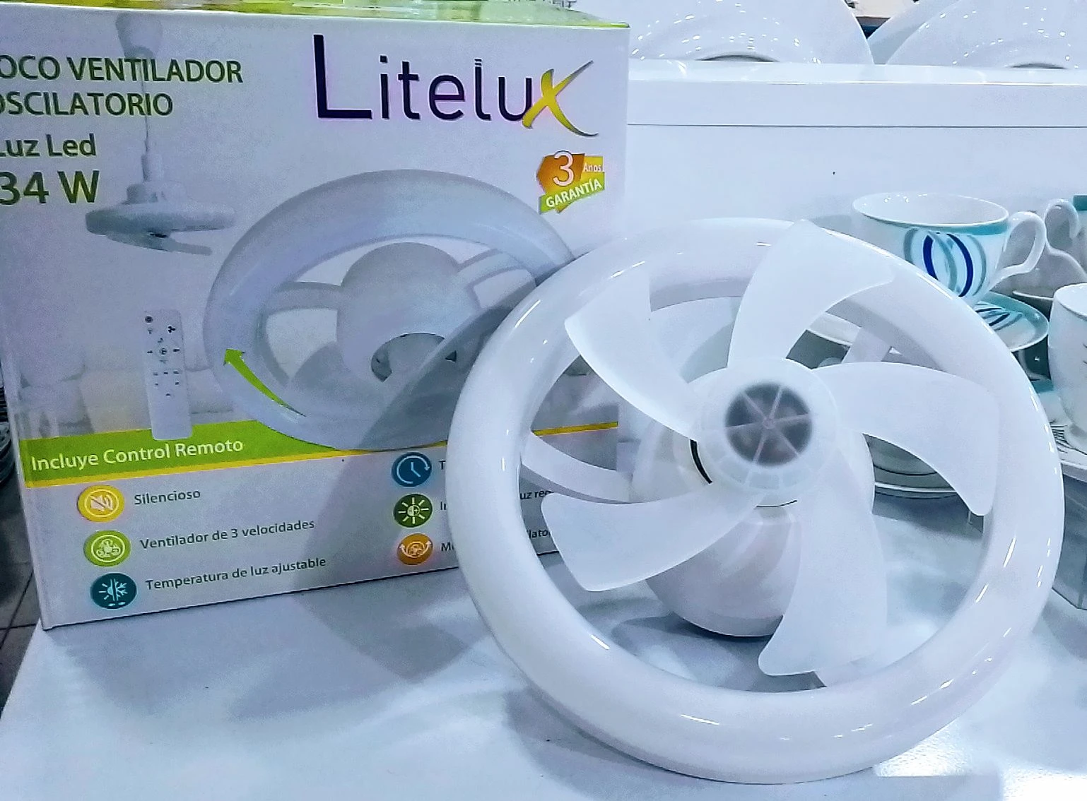 Oscillating LED Light Fan 34W