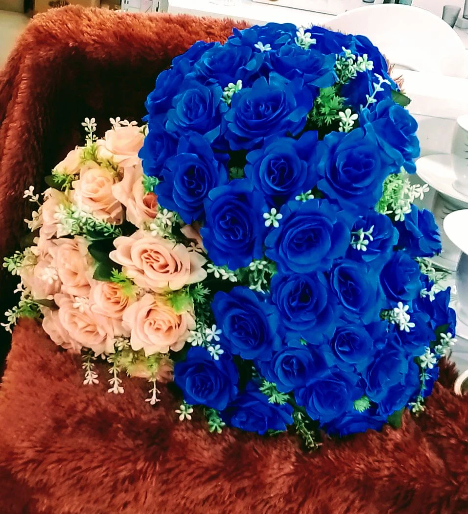 Generic Rose Flowers Bunch