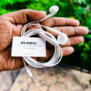 Generic Handsfree 3.5mm with Mic & Call Cut Button