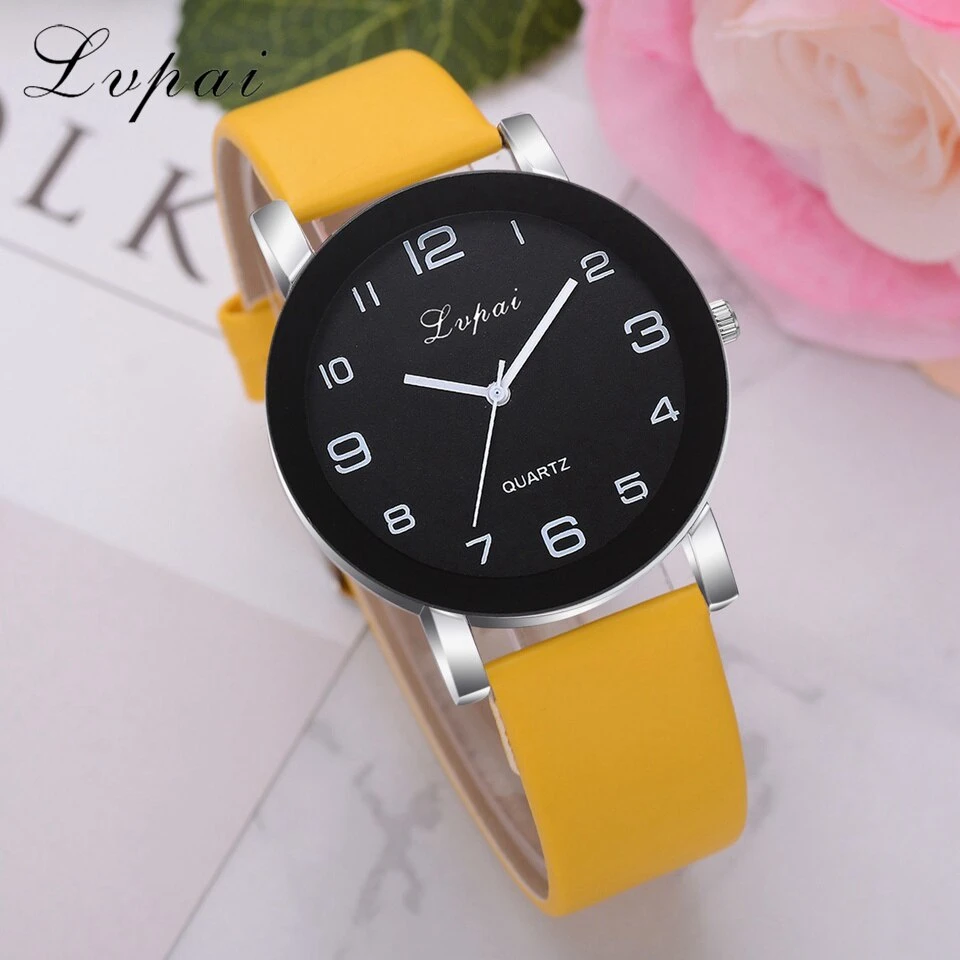 Generic Quartz Leather Band Watch - image 3