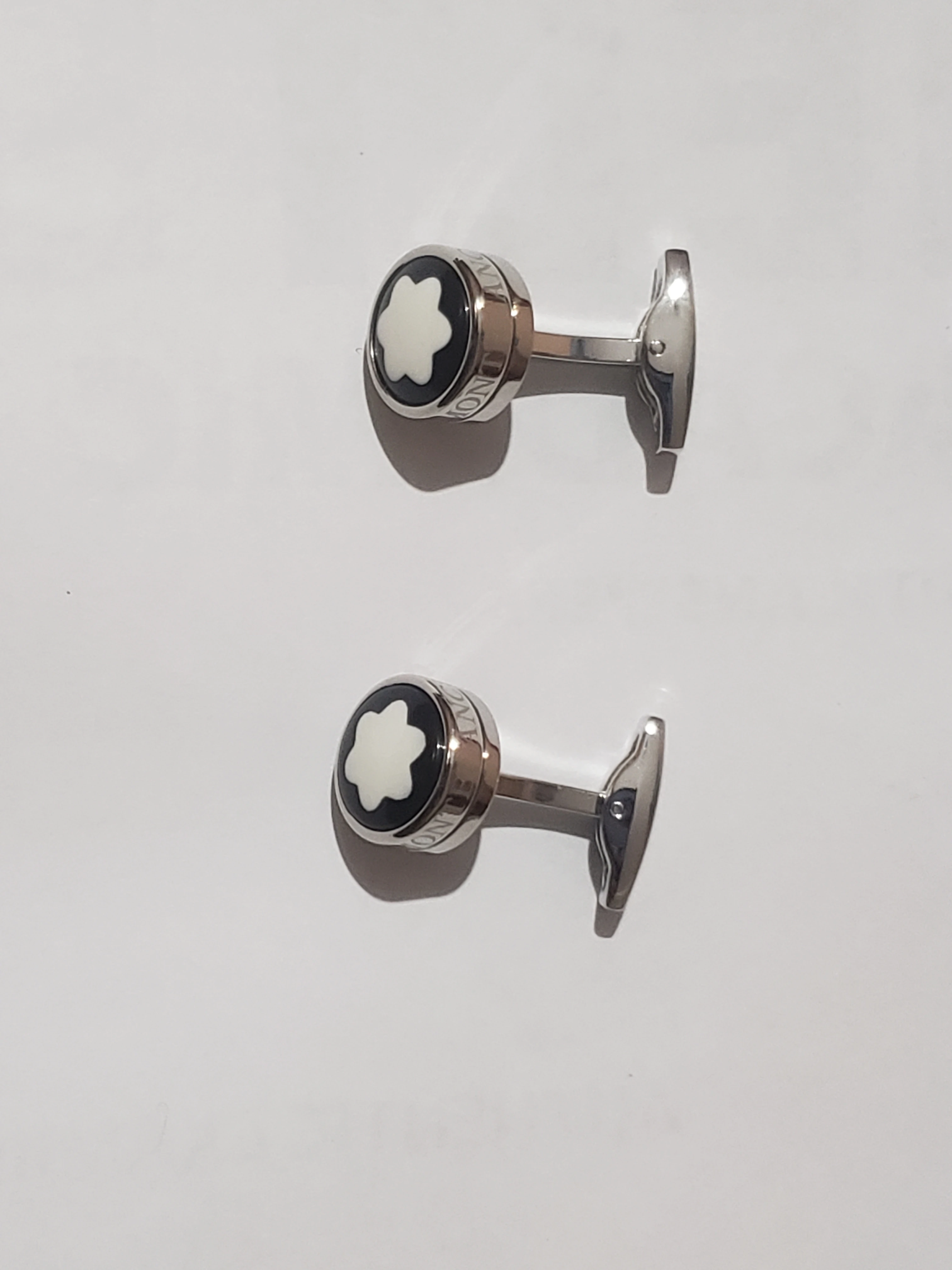 Mont Blanc Classic Cufflinks - image 2