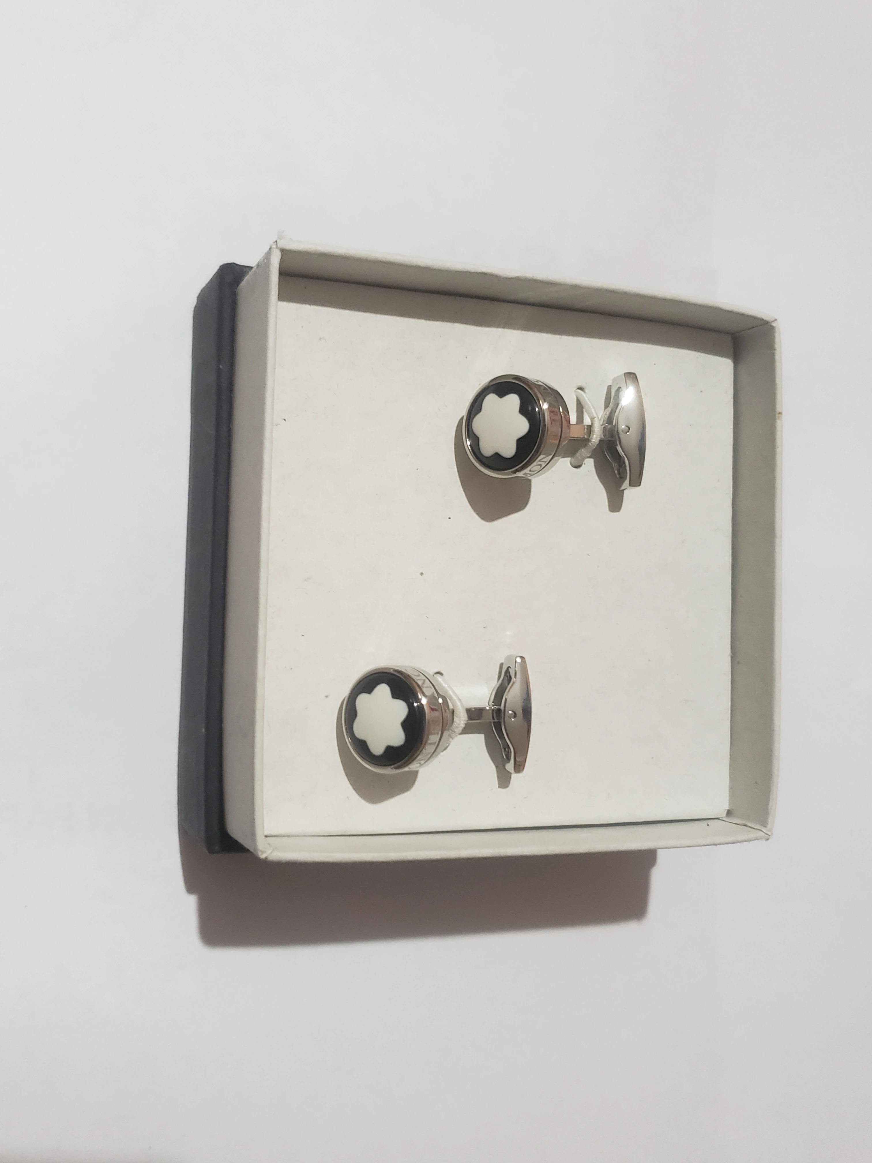 Mont Blanc Classic Cufflinks - image 3