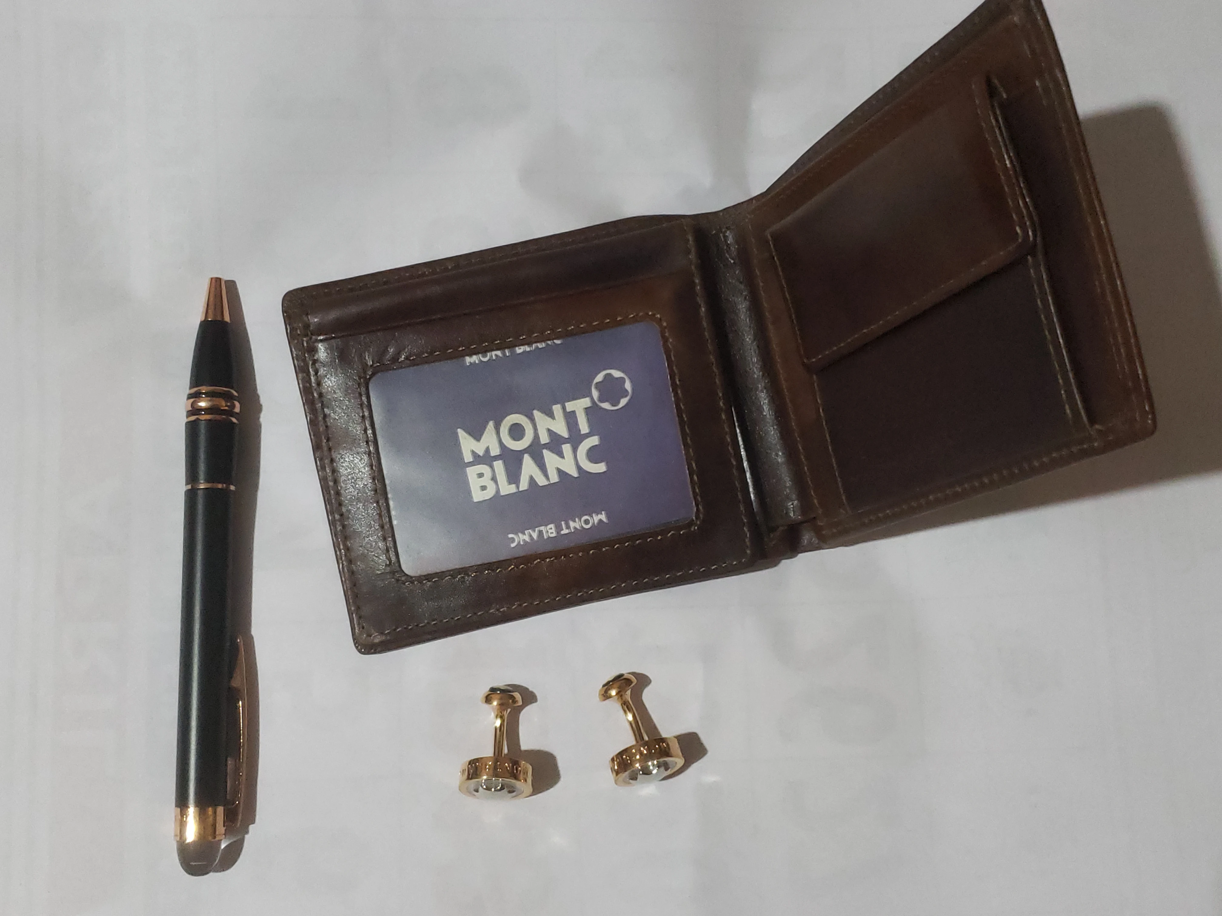 Mont Blanc Wallet Pen Cufflink Set - image 10