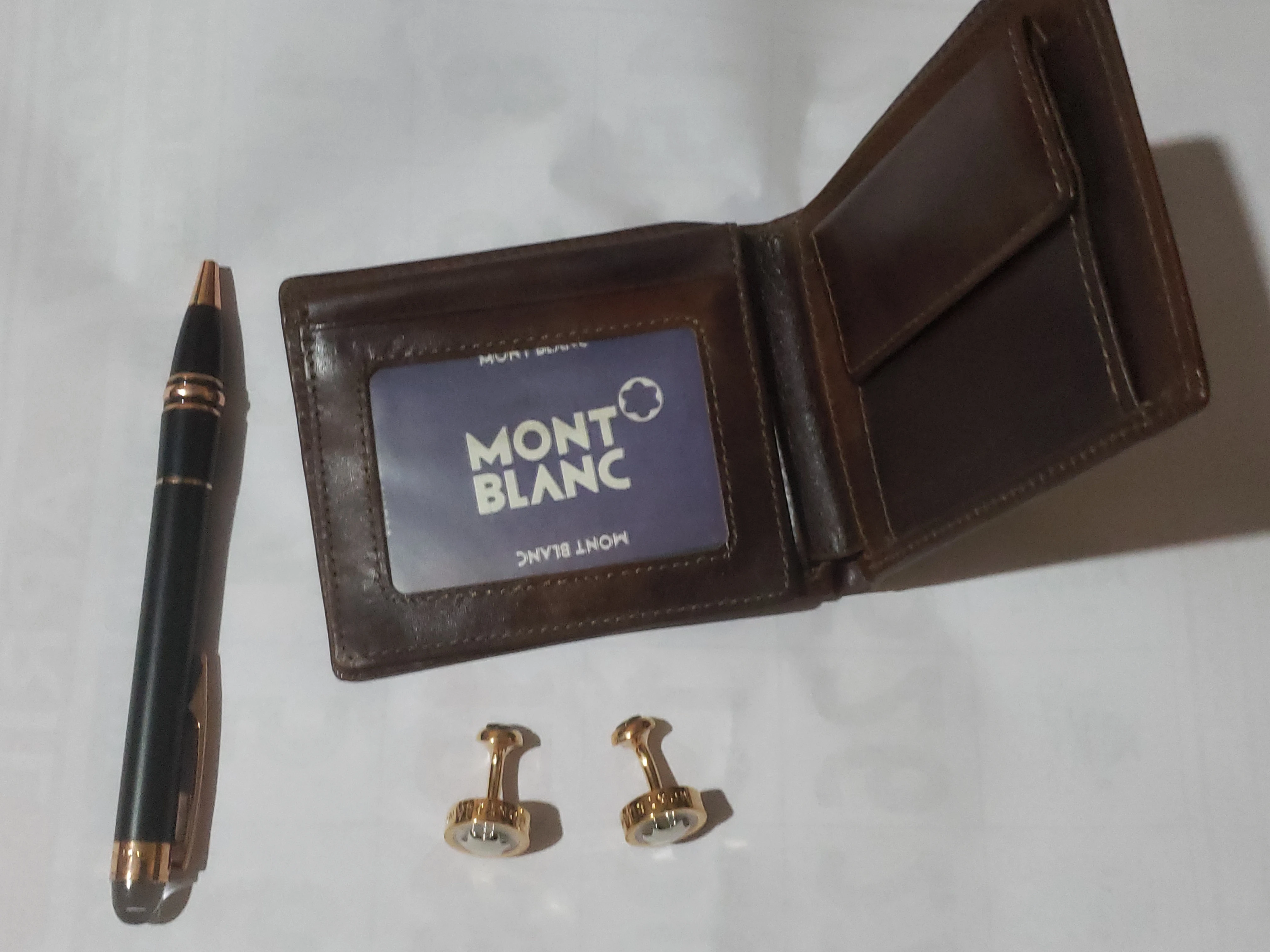 Mont Blanc Wallet Pen Cufflink Set - image 11