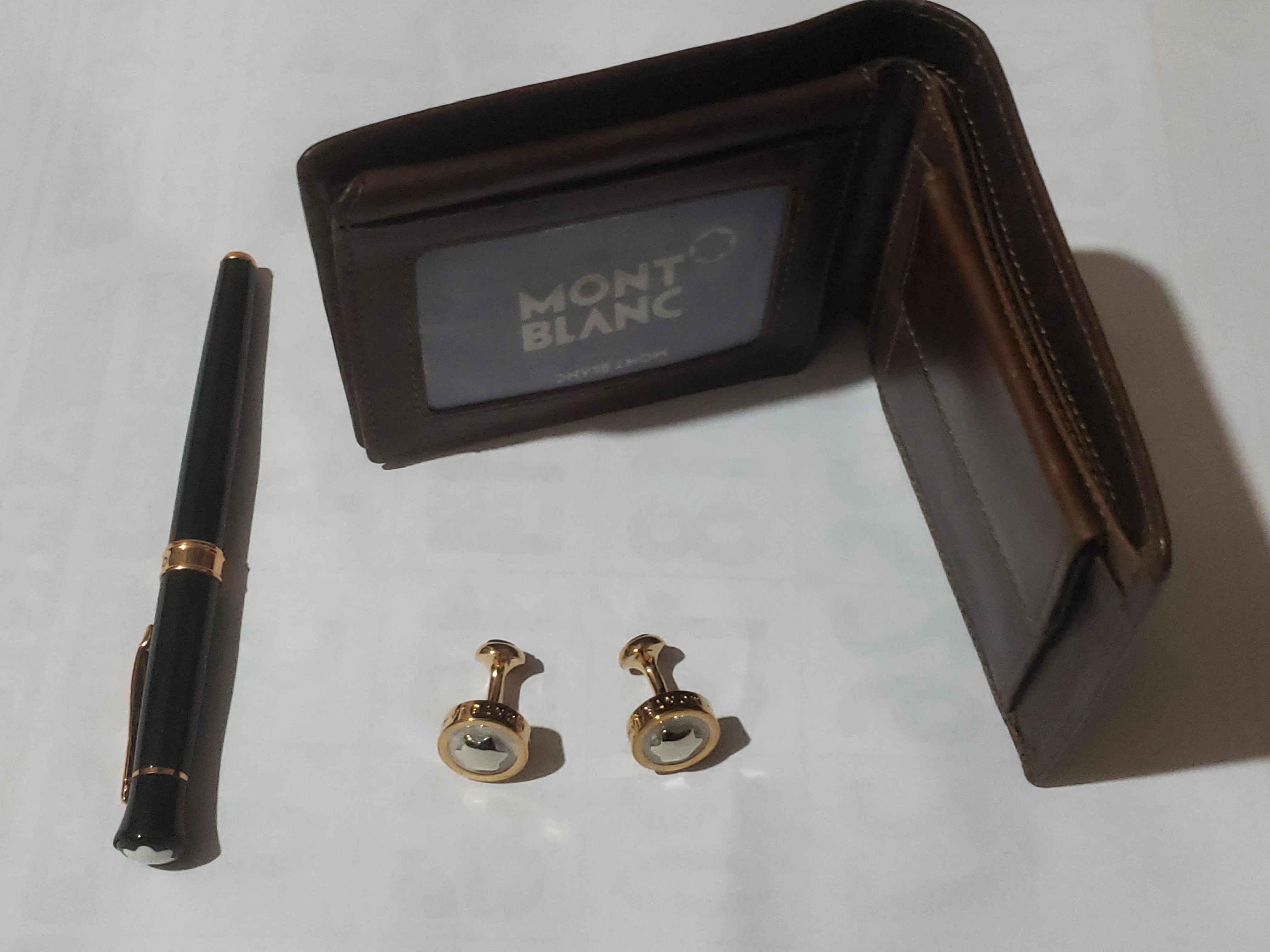 Mont Blanc Wallet Pen Cufflink Set - image 13