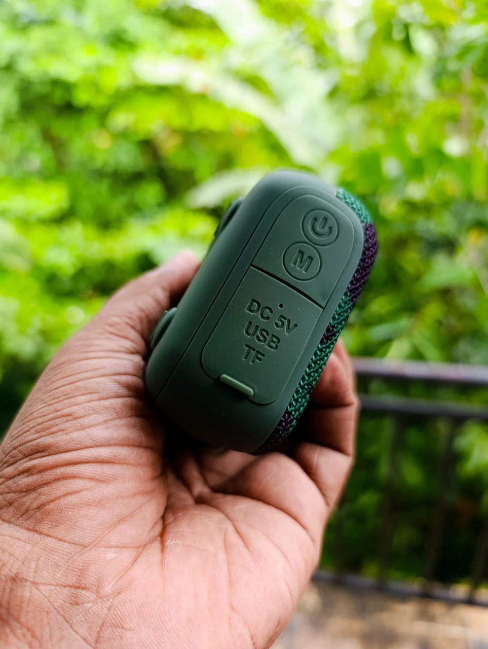 Generic GO 4 Portable Bluetooth Speaker with USB Micro SD - image 2