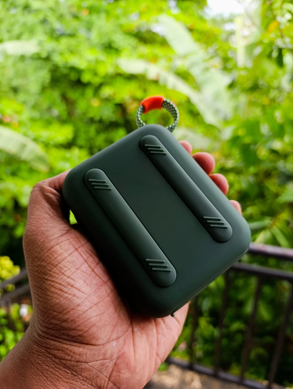 Generic GO 4 Portable Bluetooth Speaker with USB Micro SD - image 4
