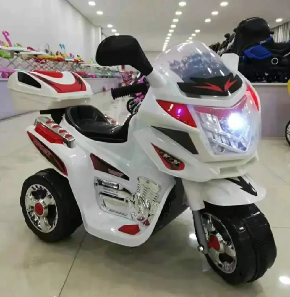 Kids Rechargeable Motorcycle Pulsar Style - image 3