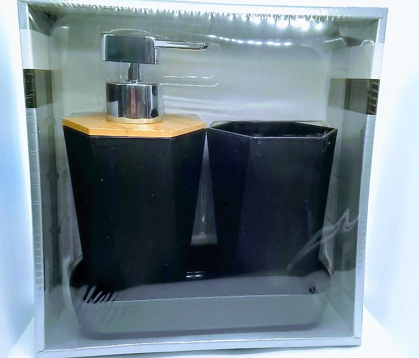 Generic 3-Piece Shower Bottle Set