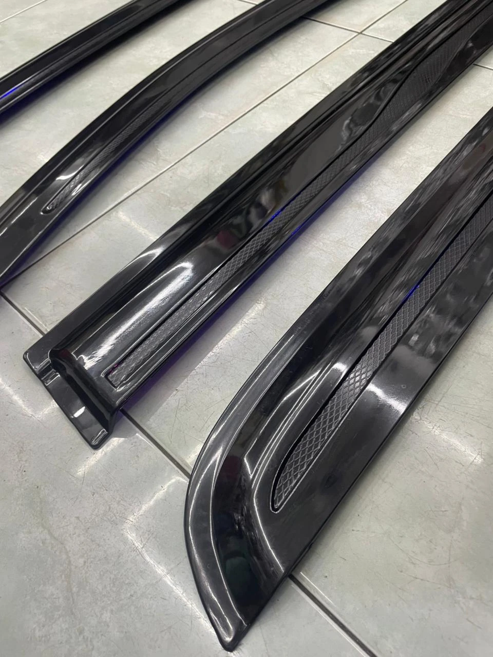 Suzuki Celerio Door Sun/Rain Visor - image 2