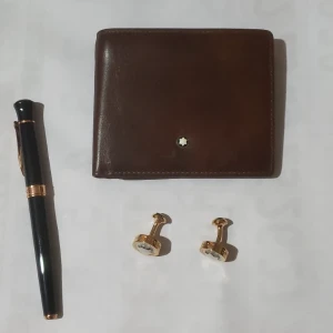Mont Blanc Wallet Pen Cufflink Set