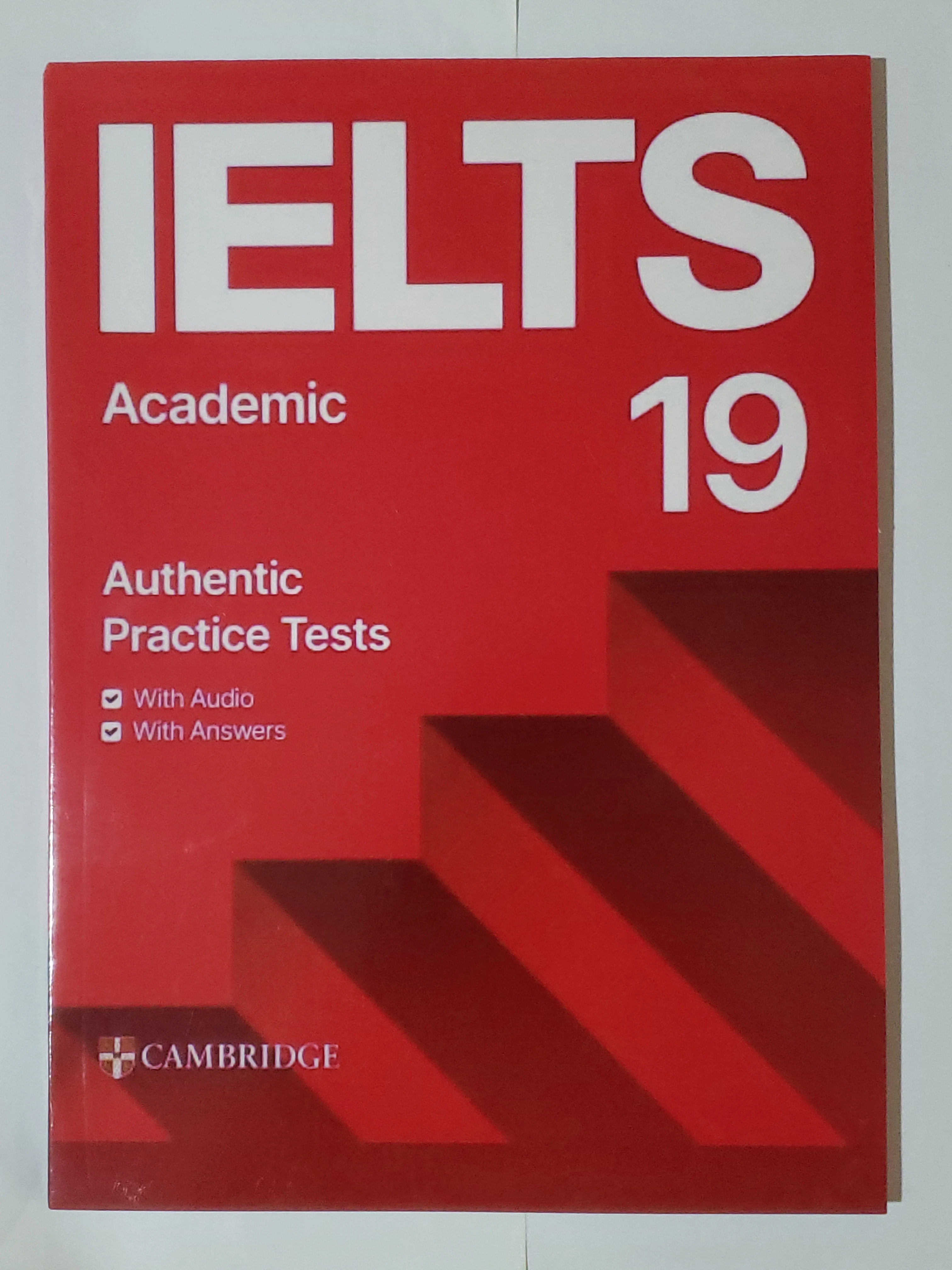 IELTS Academic 19 Book with Audio