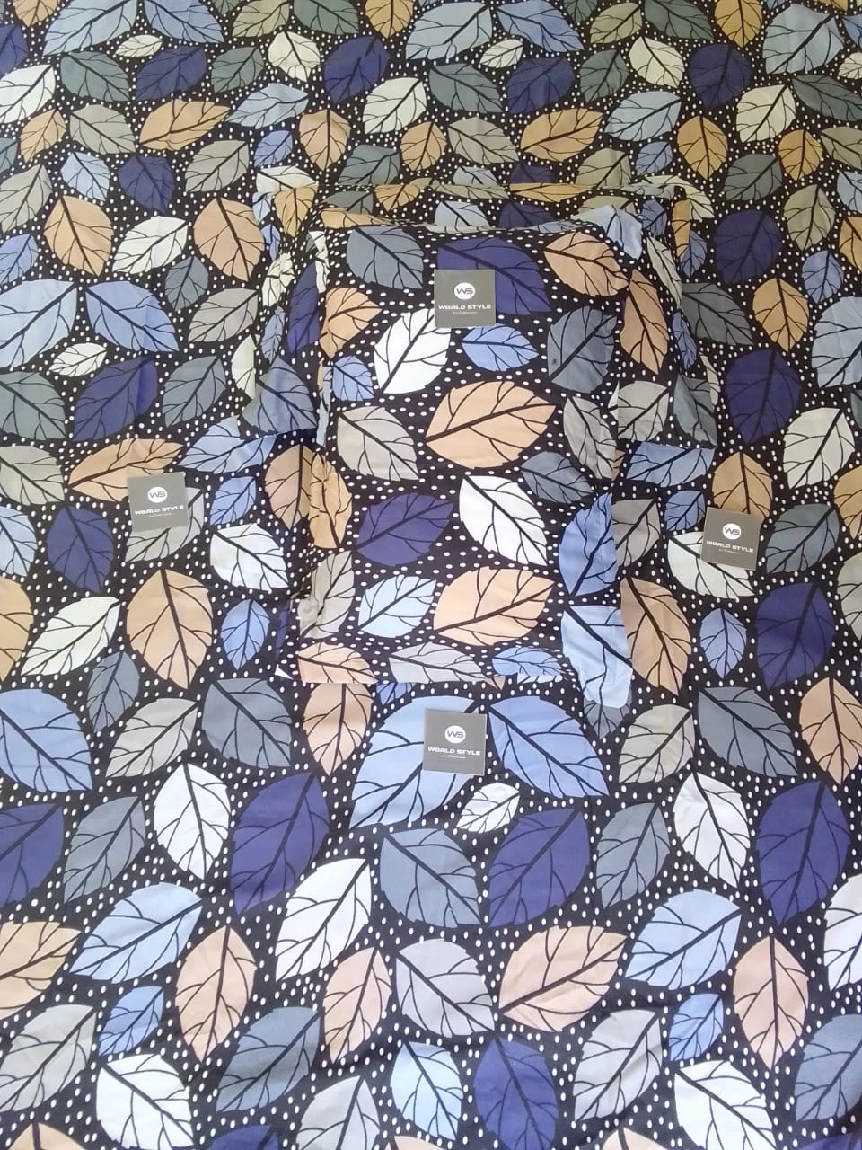 Mia Bedsheets / Bedsheet With 2 Pillow Covers (90 x 100) - image 5