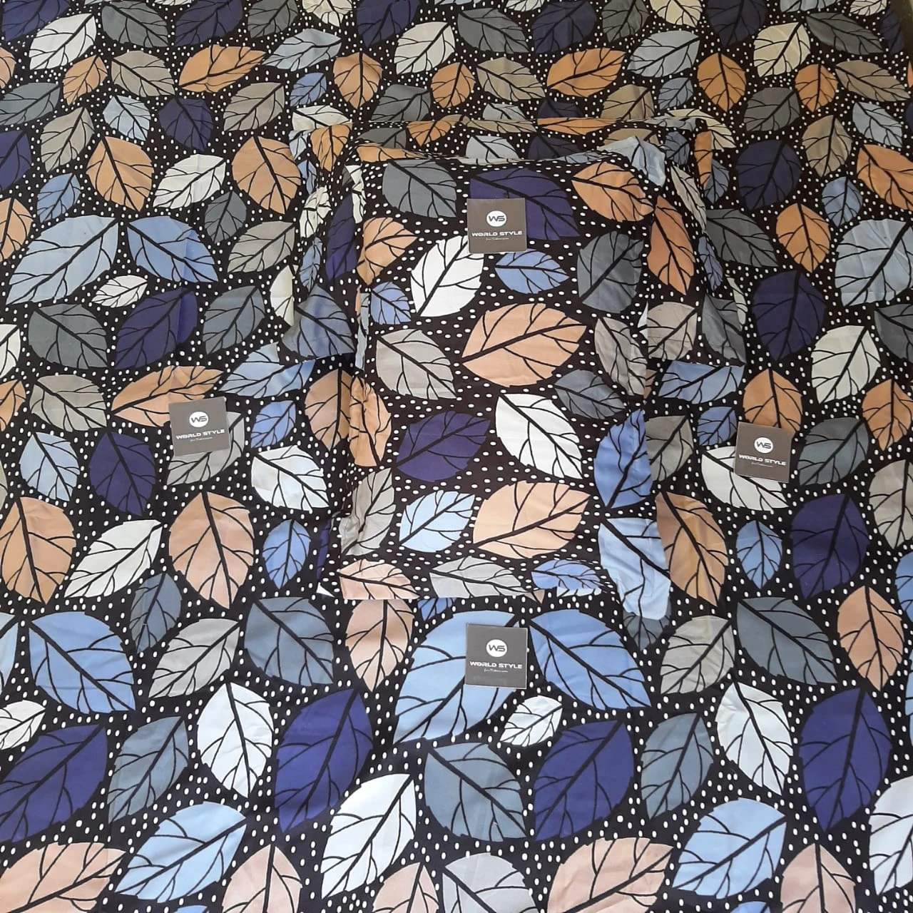 Mia Bedsheets / Bedsheet With 2 Pillow Covers (90 x 100) - image 7