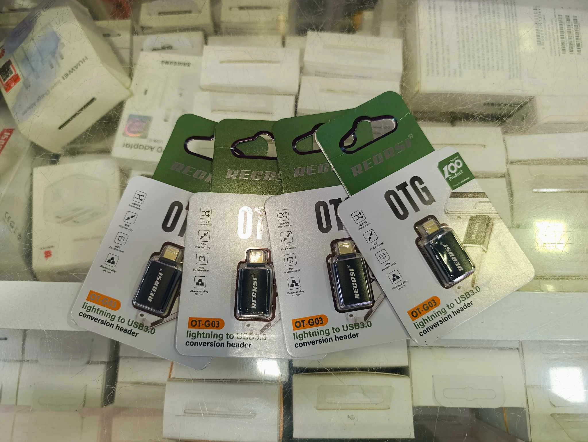 iPhone OTG Converter Lightning to USB 3.0 Adapter - image 2